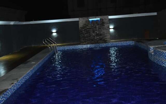 Golden Dreams Hotels and Suites Owerri