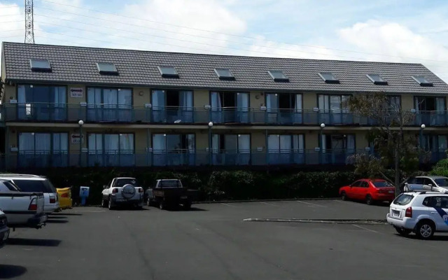 Rayland Motel