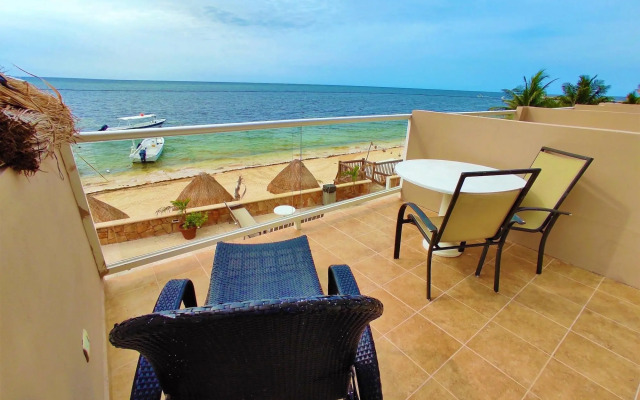 Hacienda Morelos Beach Front Hotel
