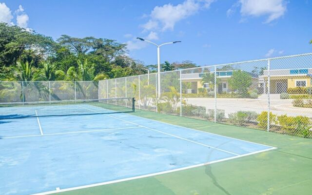 Beach Holidays at Marina Villa