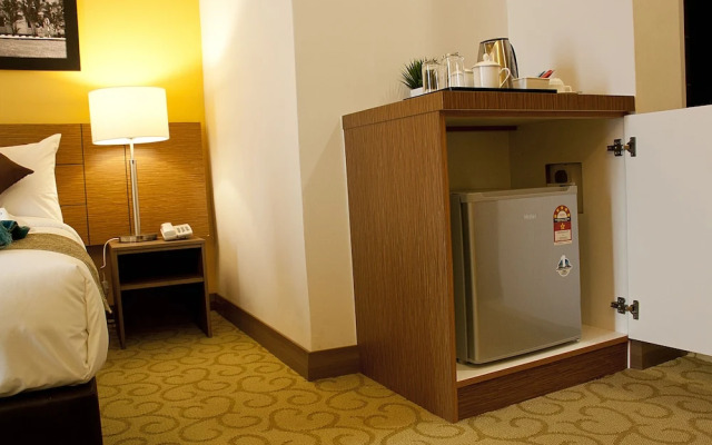Meranti Park Suites