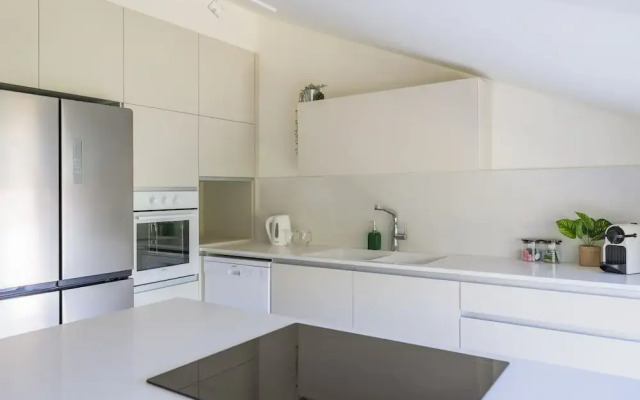 The Pearl of Nachlaot Apartments