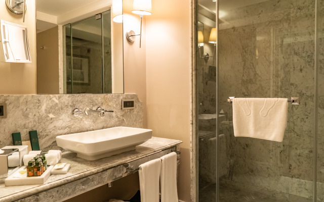 The Bank Hotel Istanbul, a Member of Design Hotels
