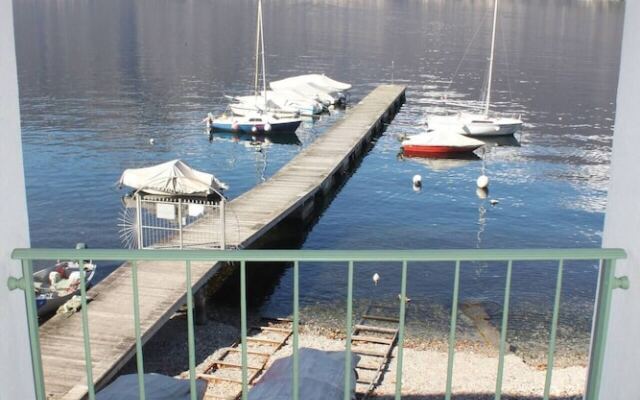 The Green House on the Lake