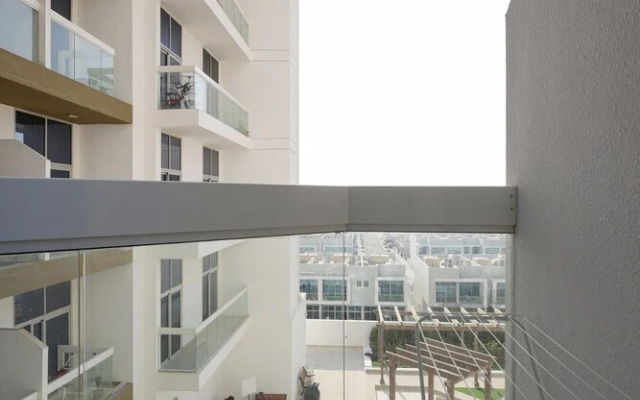 Friendly Studio Apartment With Beautiful Living