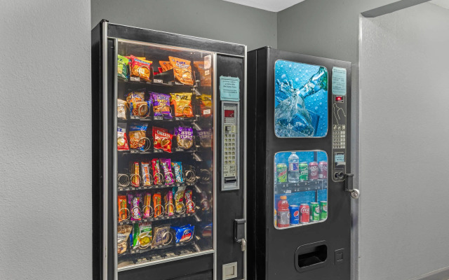 Quality Inn & Suites Plano East - Richardson