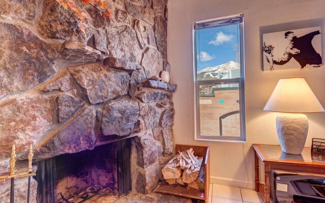 Breckenridge Alpine 203 Condo close to lift by RedAwning