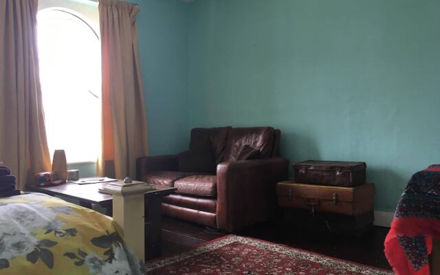 St Nicholas Street Apartment