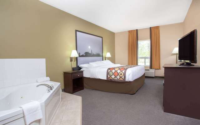 Super 8 by Wyndham Midland