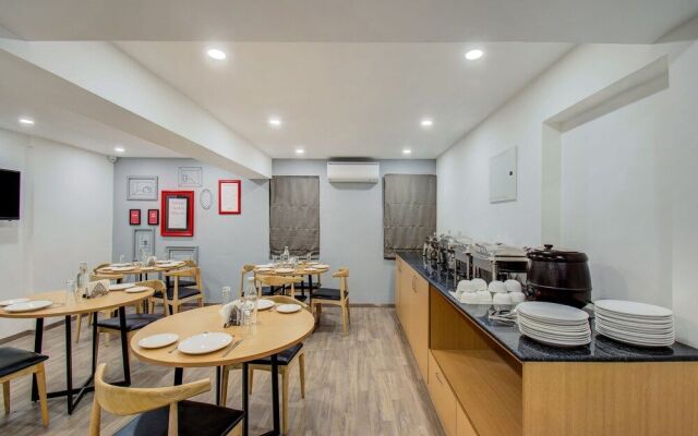 OYO Townhouse 066 Nagpur station CA Road