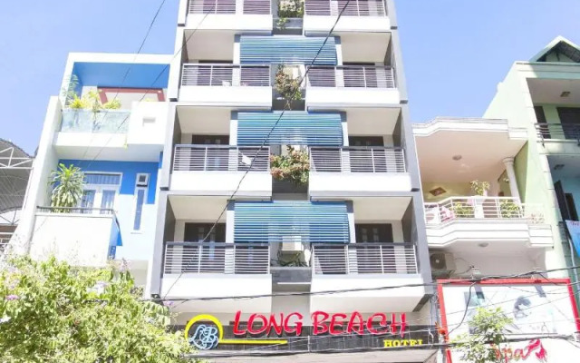 Long Beach Nha Trang Hotel