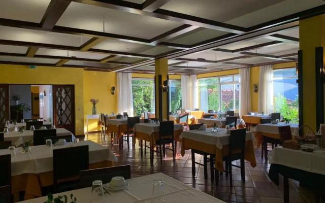 Corredoura Garden Alojamento