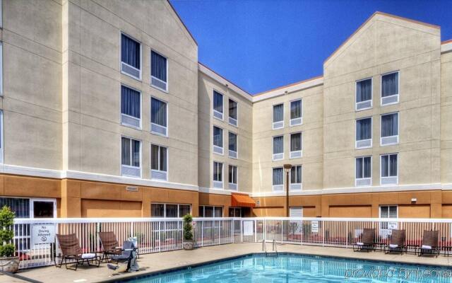 Holiday Inn Express Greenville by IHG