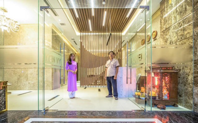 Yen Vy Hotel & Apartment