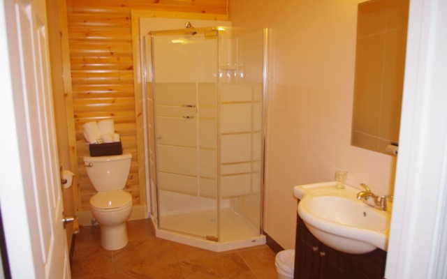 Auberge La Taniere A Tadoussac