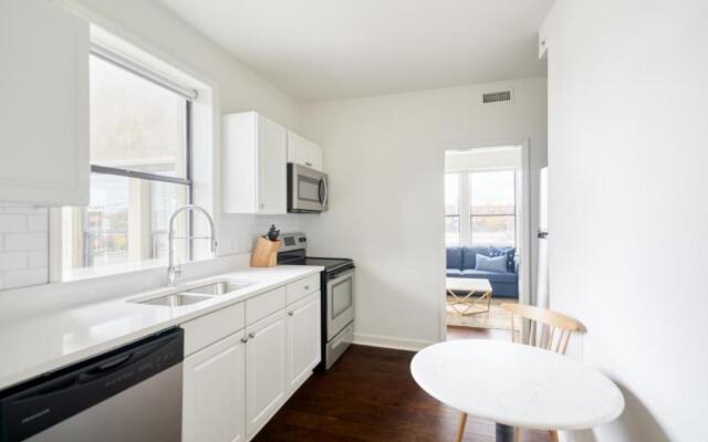 Sonder at Euclid Court