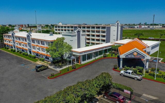 Siegel Select Dallas