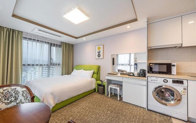 Hotel DK