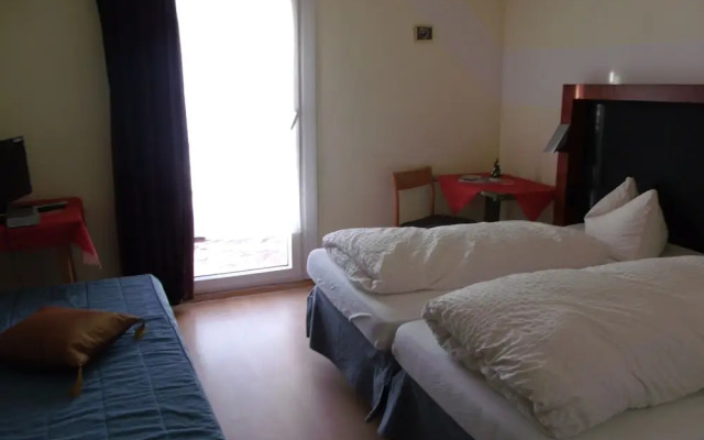 B+B Hotel Sonnenmatte Near Badeparadies