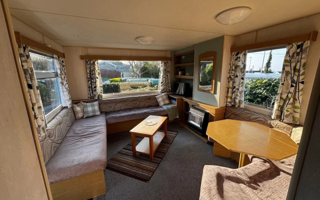 NorthField Holiday Park (31874695)