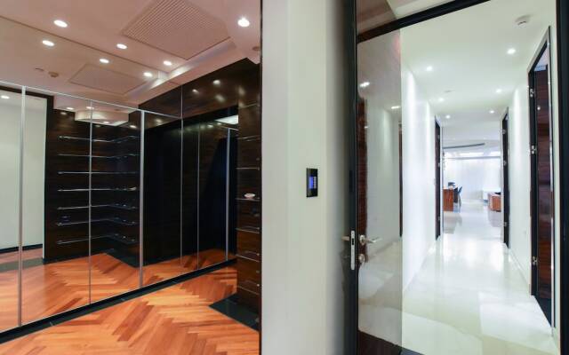 Tower Sea View Luxury 32 Floor Apartment