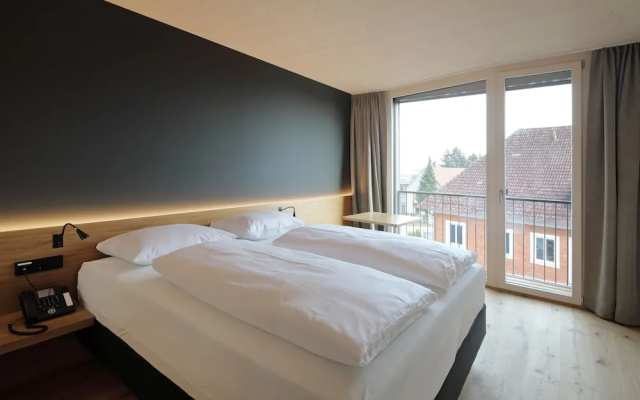 2nd Home Hotel