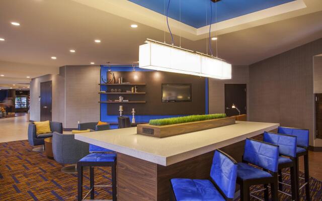 Courtyard by Marriott Charlotte Airport LoSo