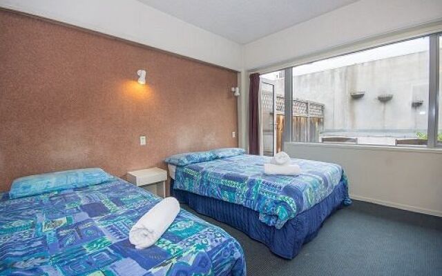 YHA Queenstown Central - Hostel