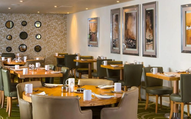 Mercure Newbury West Grange Hotel