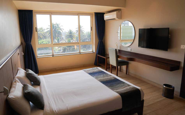 Cosmique Clarks Inn Suites , Goa