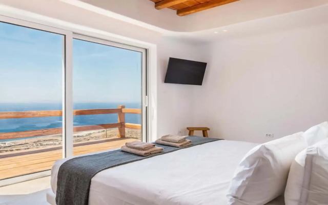 Ria Mar Villas & Suites by Live&Travel