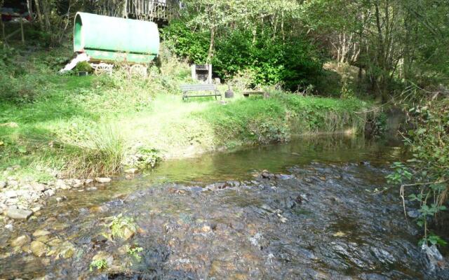 Romany Wagon Retreat