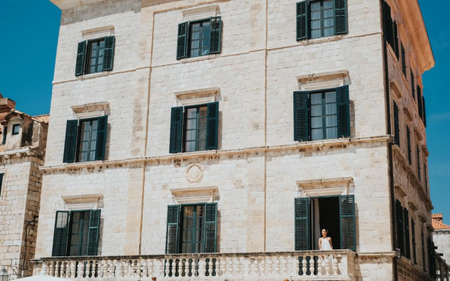 The Pucic Palace