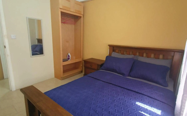 Lovely 2-bedroom apartment with shared jacuzzi & pool