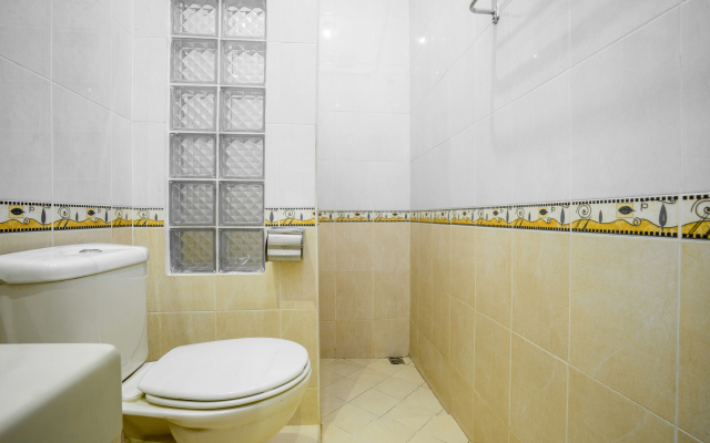 OYO 891 Hotel Gading Kencana