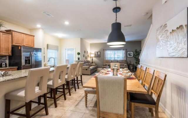 4899ct - Storey Lake 5 Bedroom Townhouse