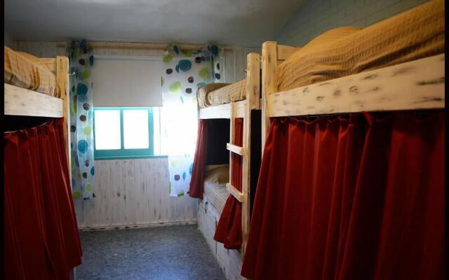 Pastora Suites & Hostel
