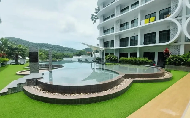 Loft Style Condo at Rawai - UTL1
