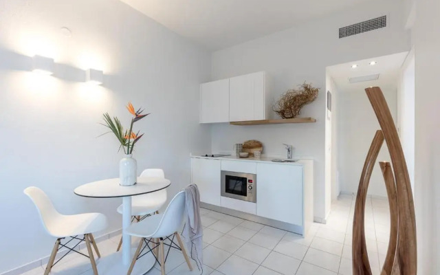 Akrogiali Beach Hotel Apartments