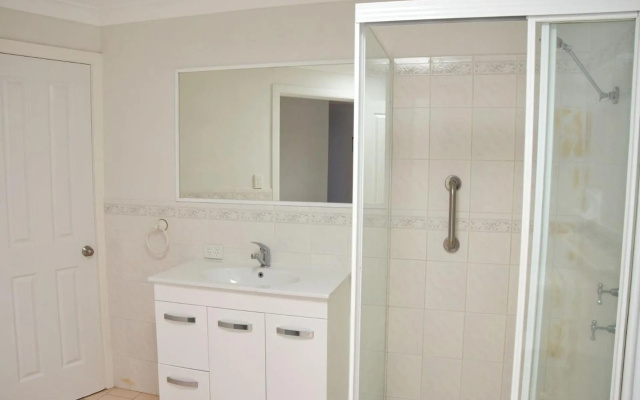 Ocean Shores 7 South West Rocks – Bathroom – South West Rocks