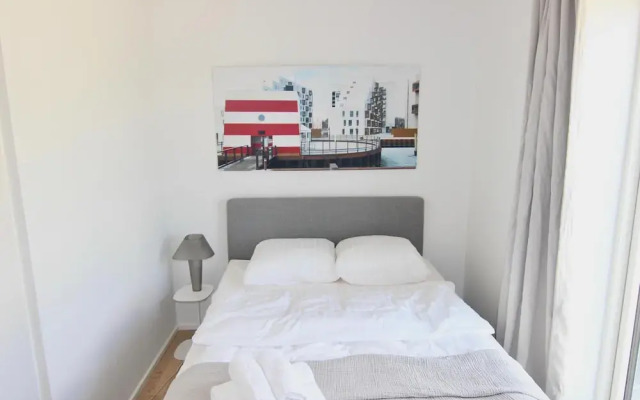 Great 1-bed w Balcony by Odense Harbour