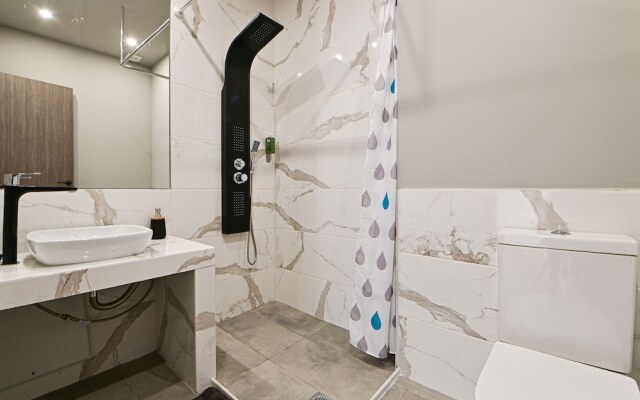 Thisean Modern Suites by Athens Stay