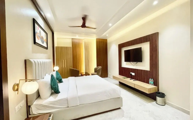 Hotel Vedangam Inn - near Temple
