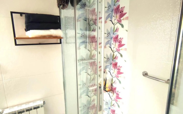 Rosalia 5 Estrellas - Garaje Free