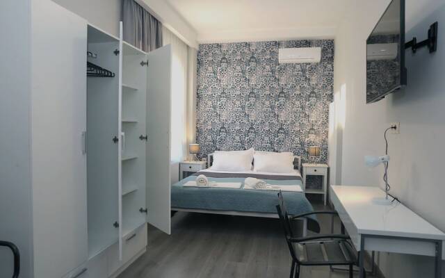 G-Old Town Hotel
