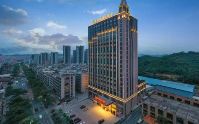 Vienna International Hotel (Gaozhou)