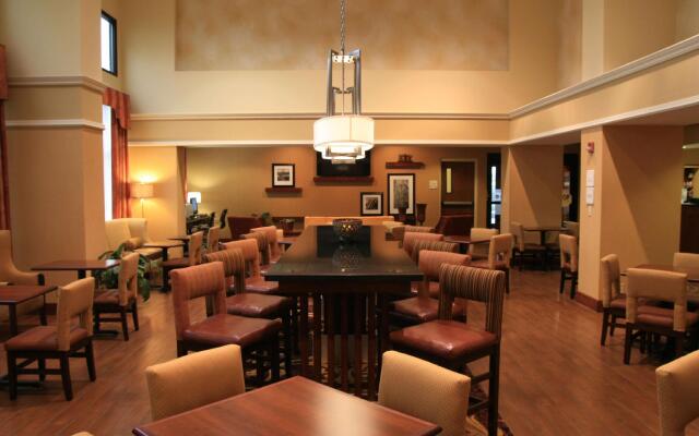 Hampton Inn & Suites Springfield-Southwest