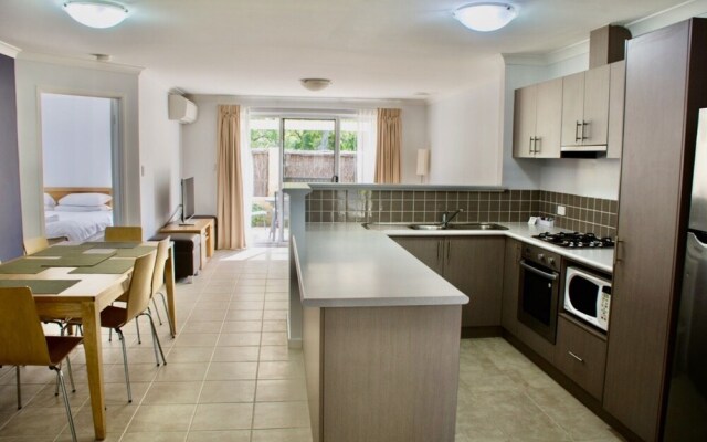 Sea Breeze Broadwater