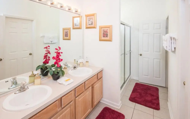 Windsor Hills 7722
