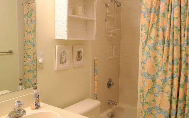 96 Eaton - 2 Bedroom Condo